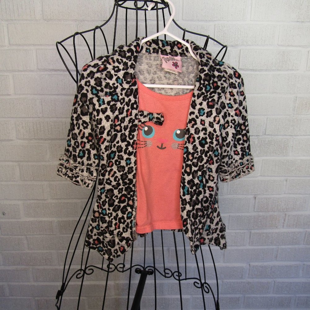 24 M Satin Flowers cat and leopard shirt with attched jacket